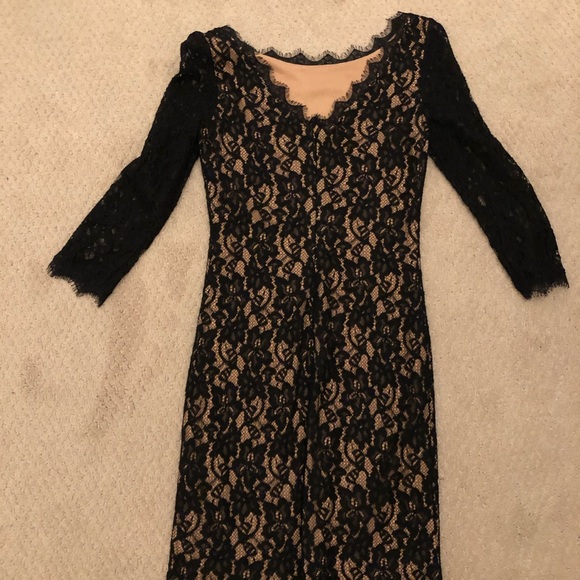 Lace Dress - Picture 2 of 3